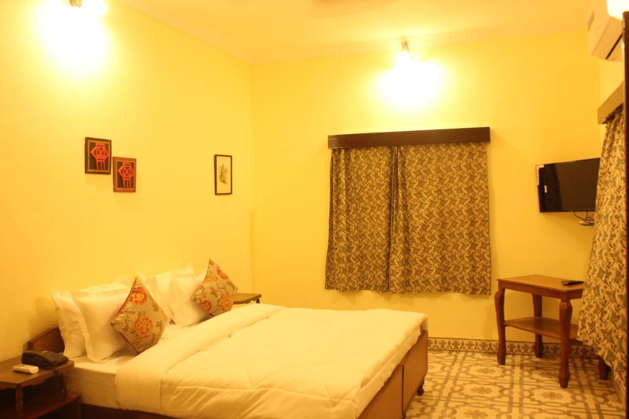 Sankhu Niwas Hotel Bikaner Exterior foto